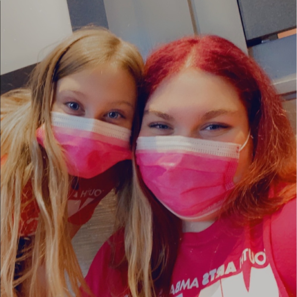 Meet your Posher, Eleni